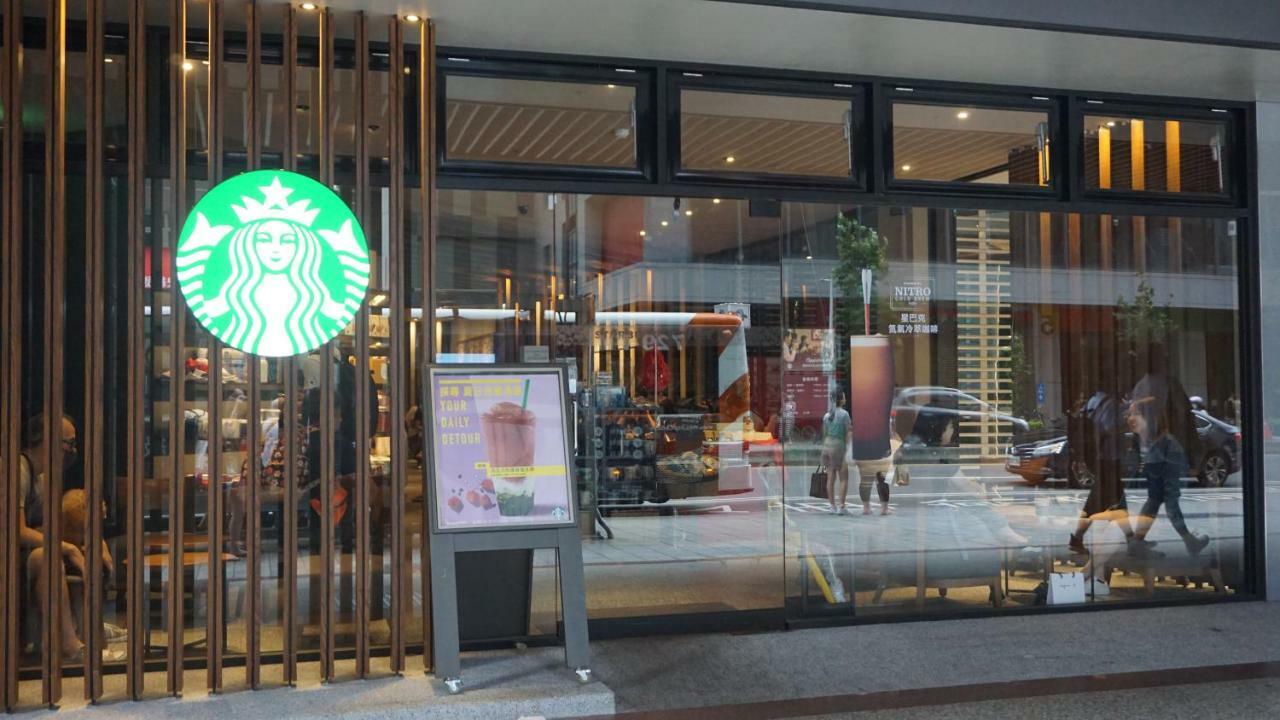 Chian Huei Business Hotel Taipei Bagian luar foto
