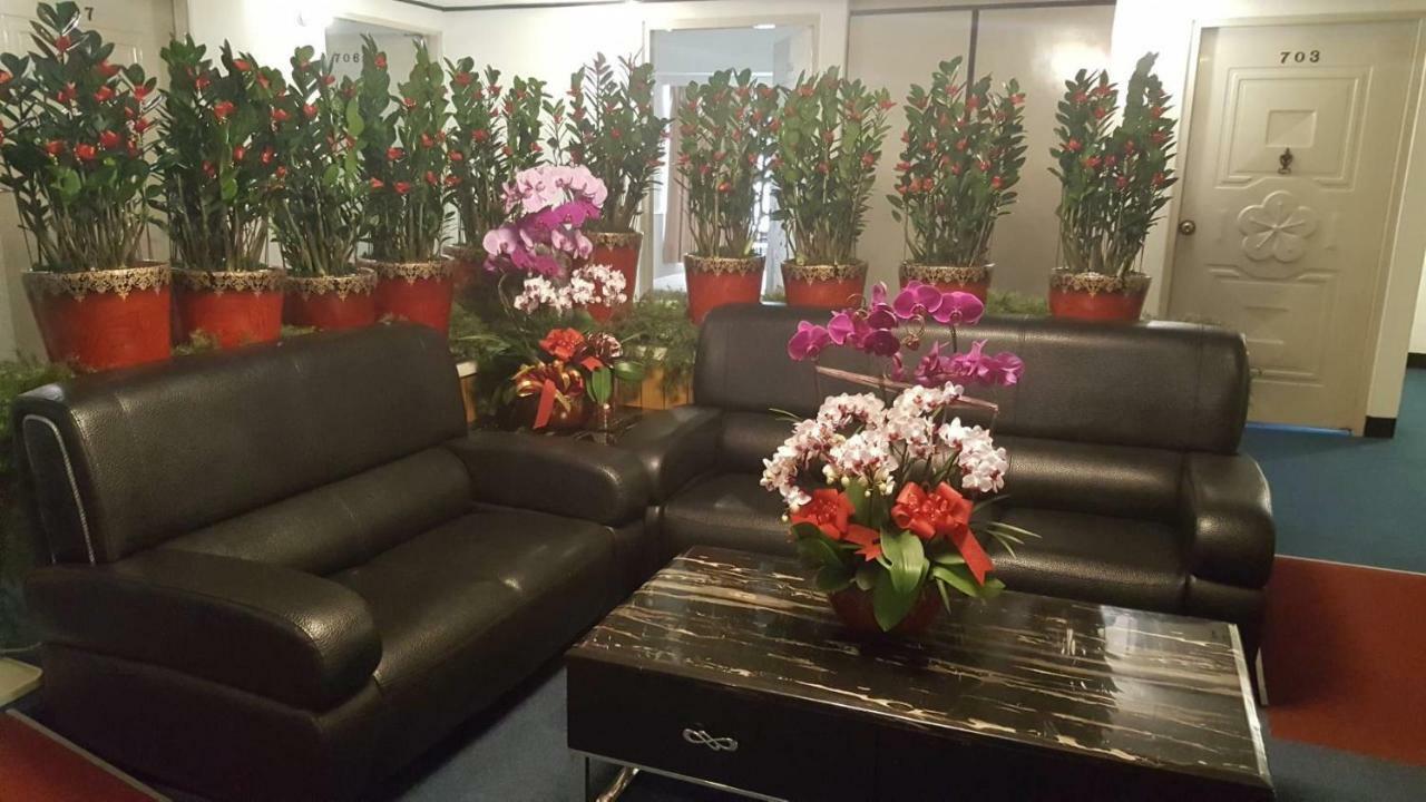 Chian Huei Business Hotel Taipei Bagian luar foto