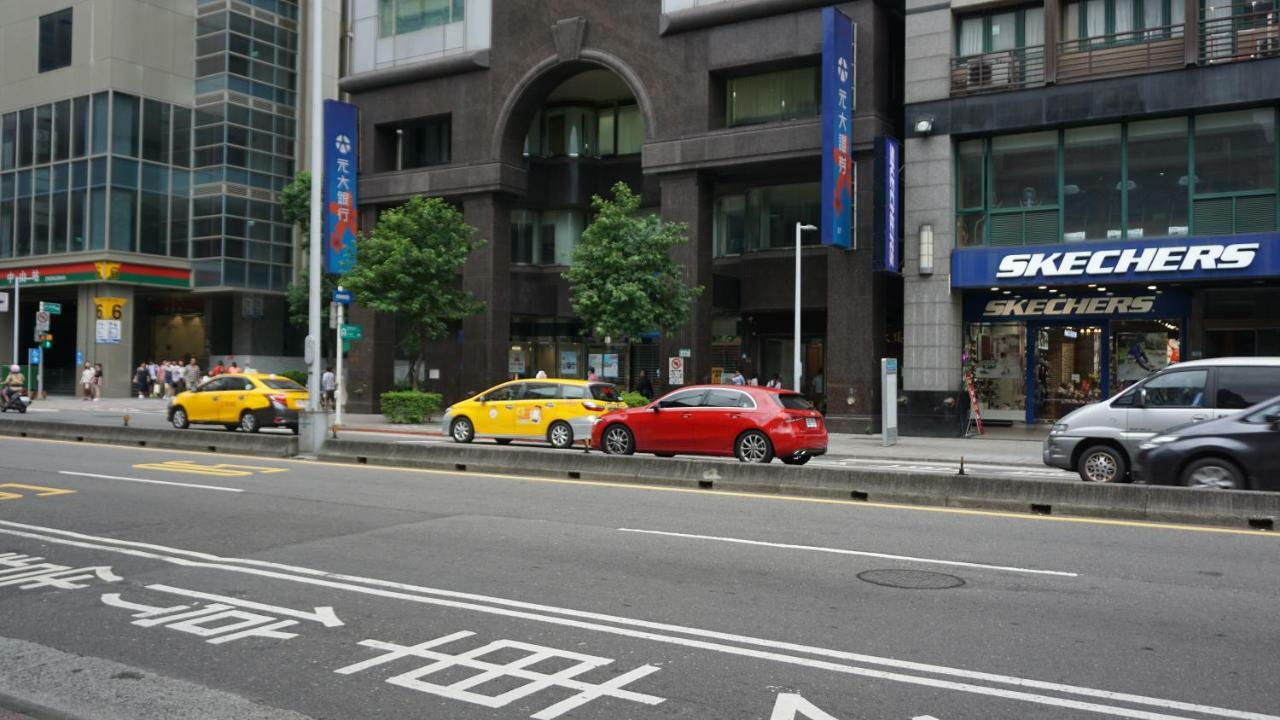 Chian Huei Business Hotel Taipei Bagian luar foto