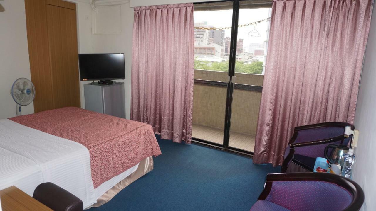Chian Huei Business Hotel Taipei Bagian luar foto