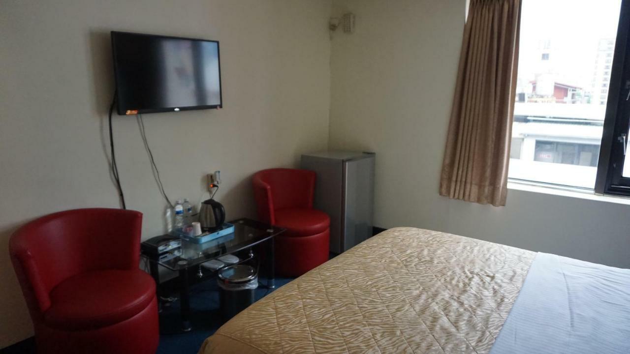 Chian Huei Business Hotel Taipei Bagian luar foto